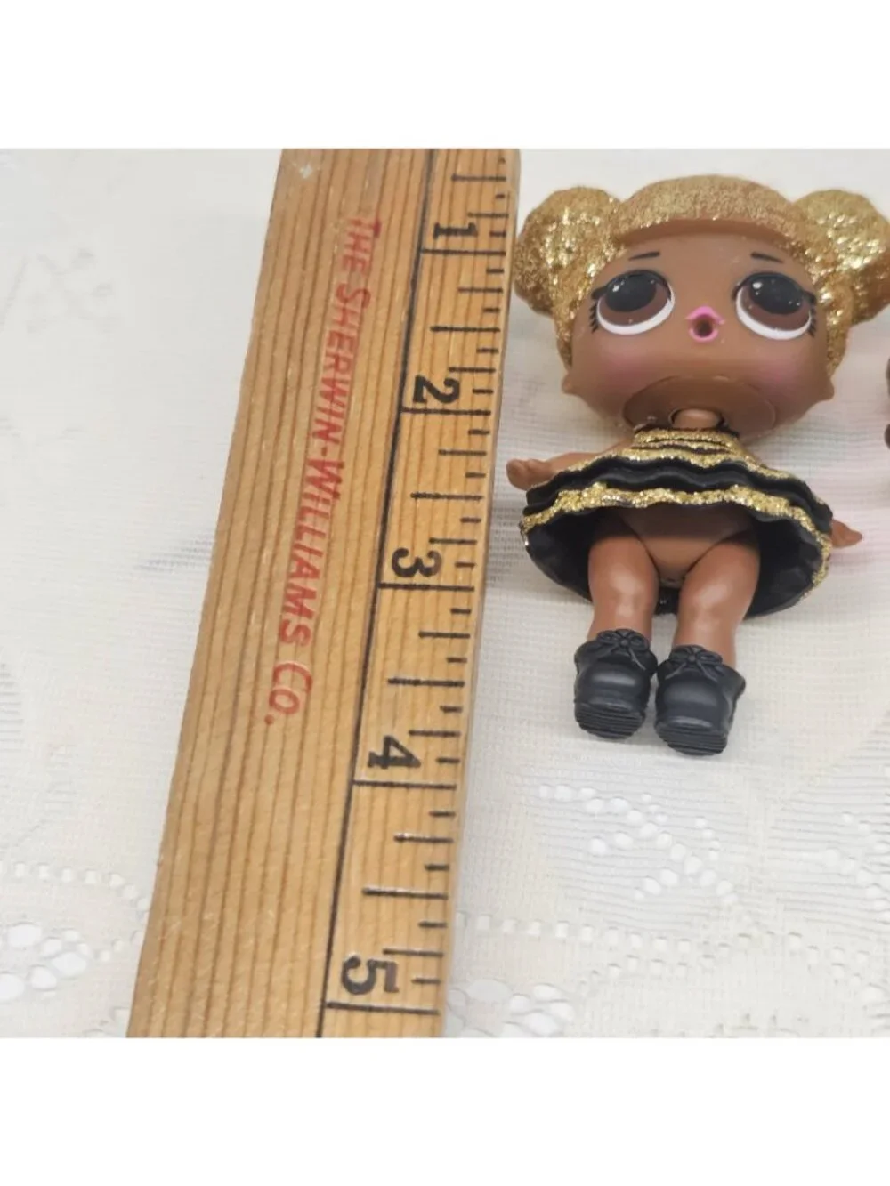 LOL Surprise Doll Lot Queen Bee Big Sister & Lil Lil Boss Queen Glitter Rare